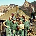 M*A*S*H : Foto Alan Alda, David Ogden Stiers, Harry Morgan, Loretta Swit, Mike Farrell