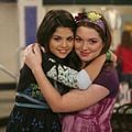 Os Feiticeiros de Waverly Place : Foto Jennifer Stone, Selena Gomez