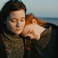 Ginger & Rosa : foto Alice Englert, Elle Fanning