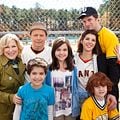 Uma Família em Apuros : Foto Bailee Madison, Bette Midler, Billy Crystal, Joshua Rush, Kyle Harrison Breitkopf