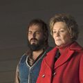 Foto Angus Sampson, Jean Smart