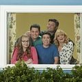 Foto Bebe Wood, Jay R. Ferguson, Martha Plimpton, Matt Shively, Noah Galvin