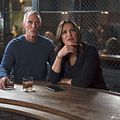 Foto Mariska Hargitay, Robert John Burke