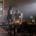 Foto Lucas Till, Sandrine Holt