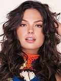 Ísis Valverde