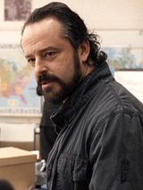 Gil Bellows