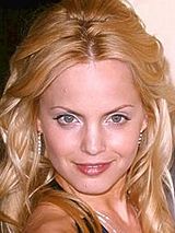 Mena Suvari