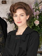 Aisling Loftus