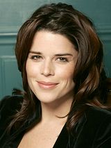 Neve Campbell