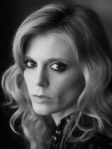 Emilia Fox