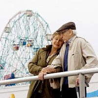 Nova York, Eu Te Amo : Foto Allen Hughes, Cloris Leachman, Eli Wallach, Jiang Wen, Joshua Marston