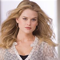 Ela é Demais pra Mim : Foto Alice Eve