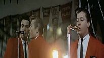 <strong>Loucuras de Verão</strong> Trailer Original