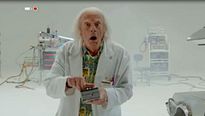 Edição Comemorativa de De Volta para o Futuro - Doc Brown Salva o Mundo Teaser Original