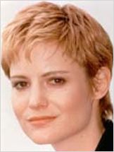 Jennifer Jason Leigh