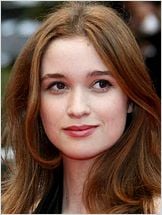 Alice Englert