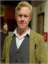 Alex Jennings