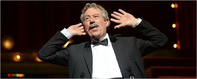 Terry Jones, da trupe Monty Python, é diagnosticado com demência Terry Jones, da trupe Monty Python, é diagnosticado com demência