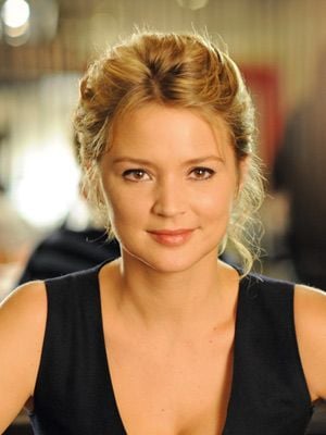 Virginie Efira Adorocinema
