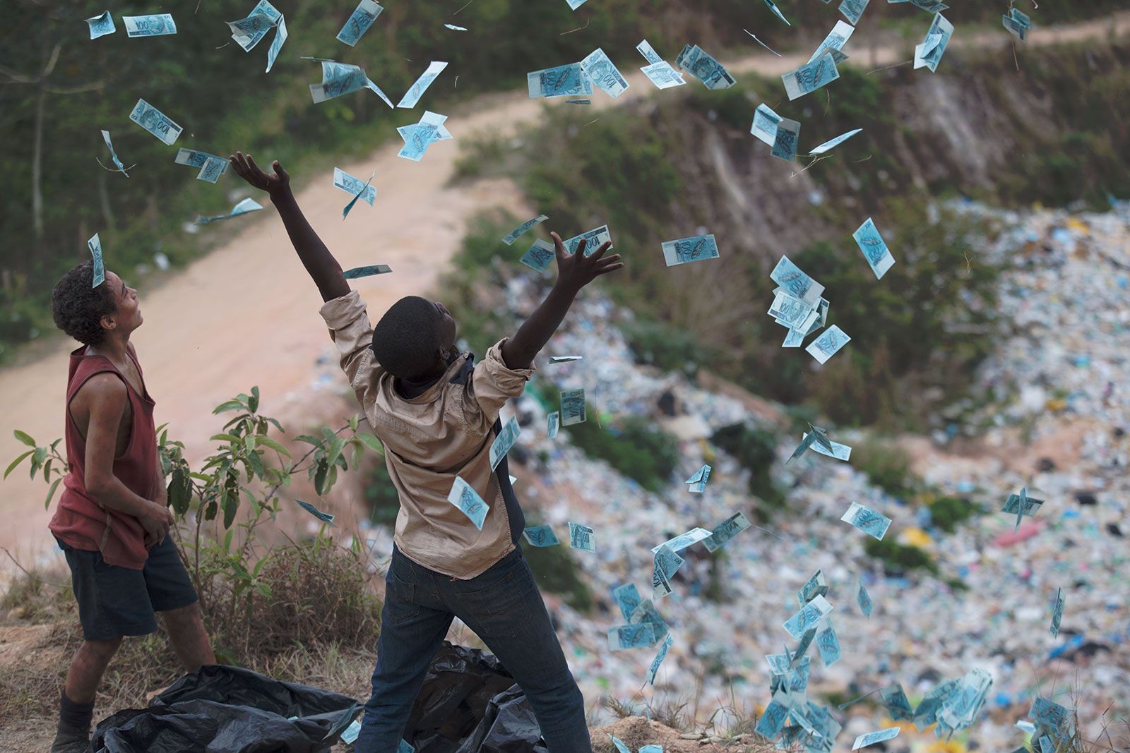 Resultado de imagem para trash a esperança vem do lixo