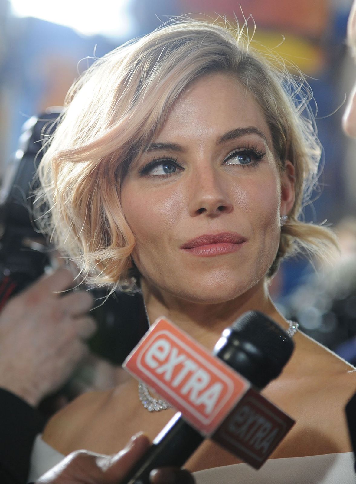 Foto de Sienna Miller Sniper Americano