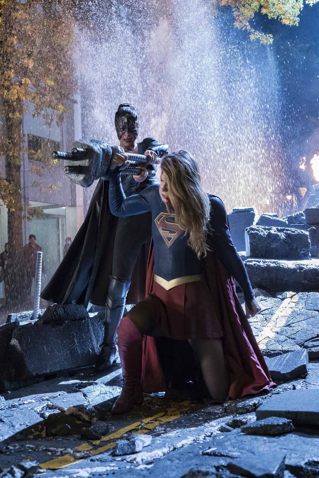 Supergirl Foto Melissa Benoist Odette Annable No Adorocinema