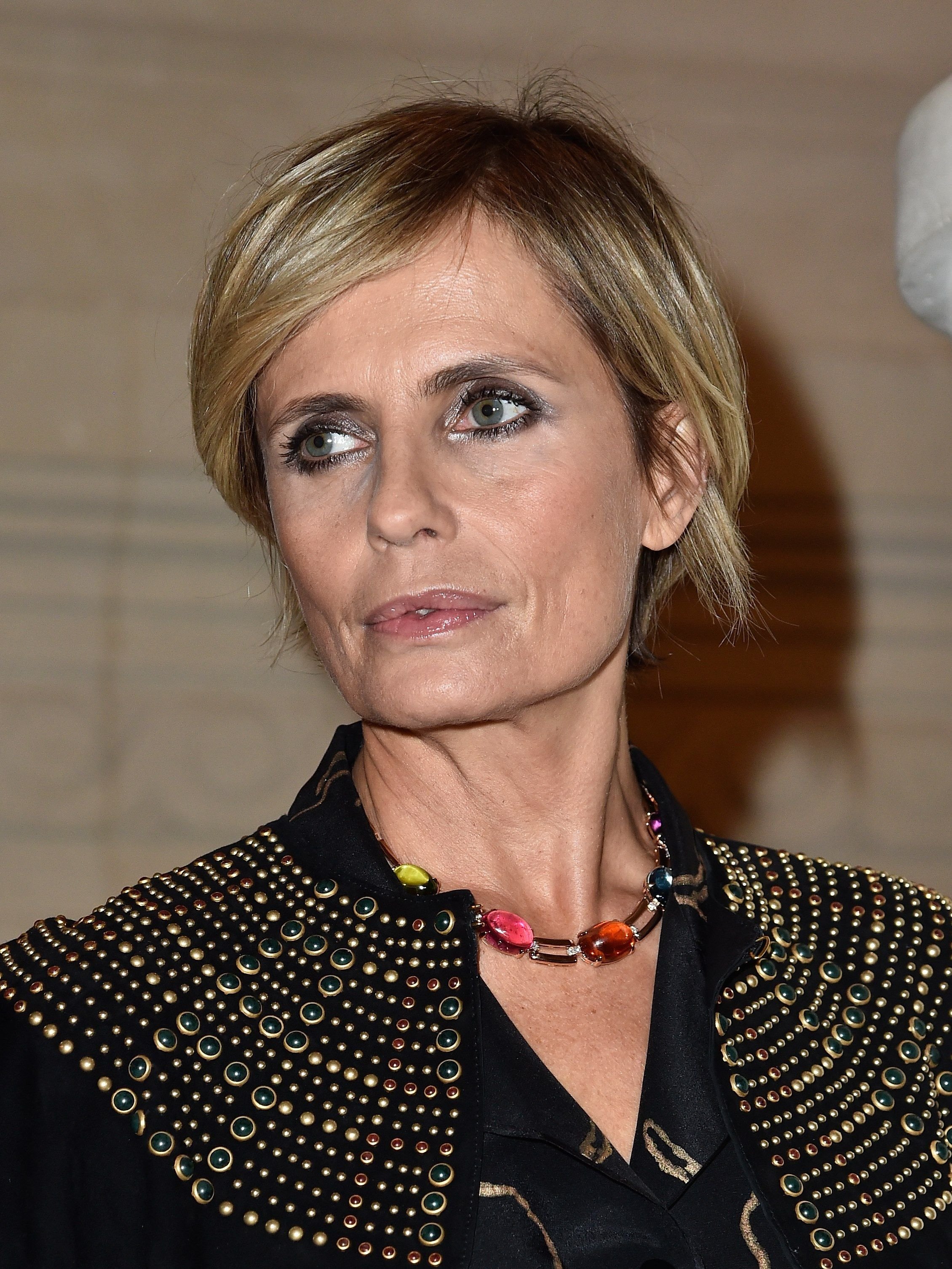 Isabella Ferrari AdoroCinema