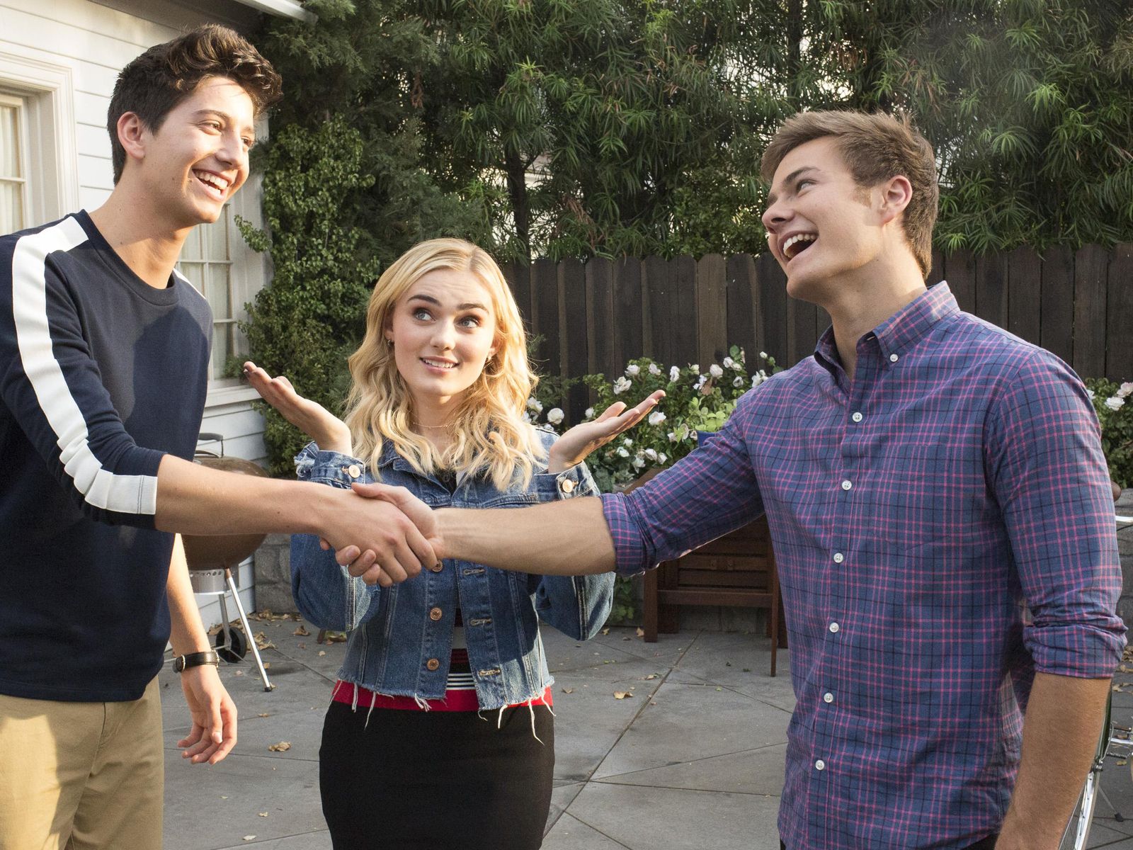 Foto De Milo Manheim Fotos Meg Donnelly Peyton Meyer Milo Manheim