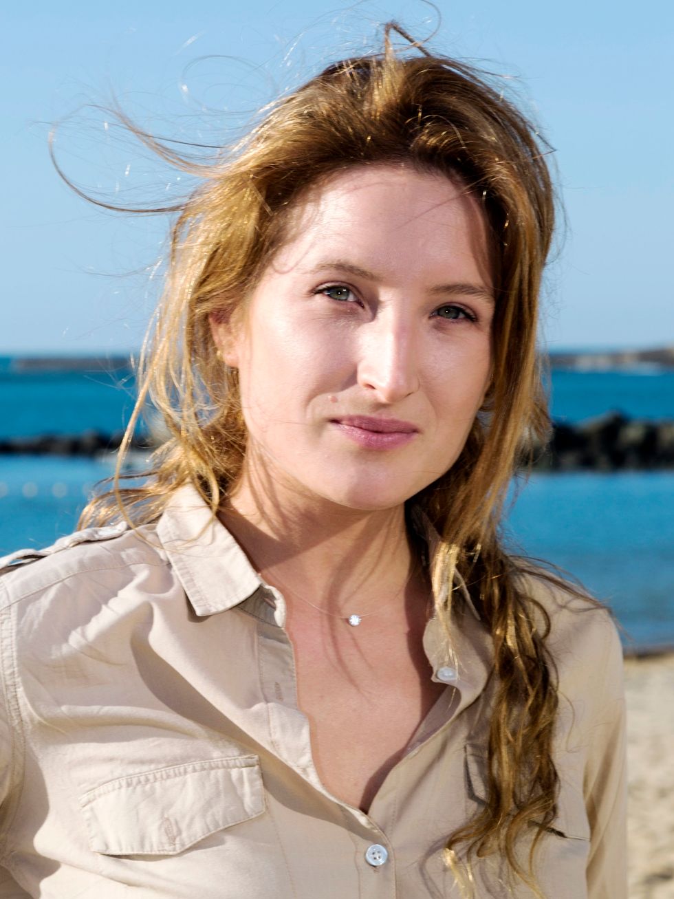 Julia Piaton Julia Piaton