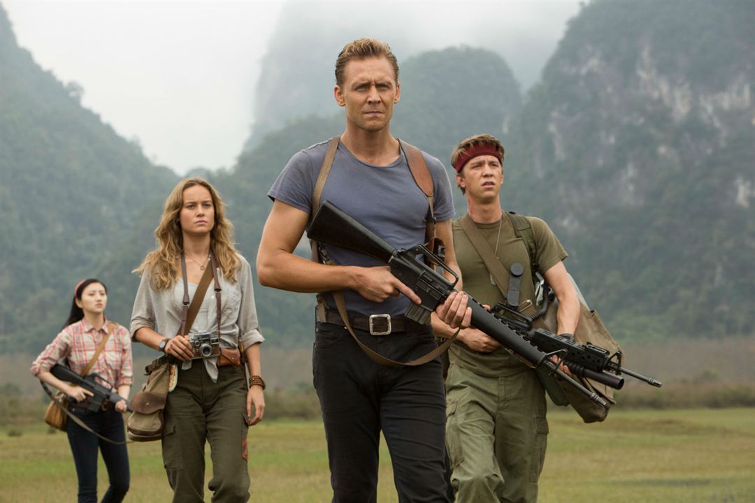 Kong: A Ilha da Caveira : Foto Brie Larson, Jing Tian, Thomas Mann (II), Tom Hiddleston