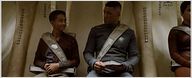 Exclusivo - Will Smith e filho precisam juntar forças no novo clipe legendado de Depois da Terra