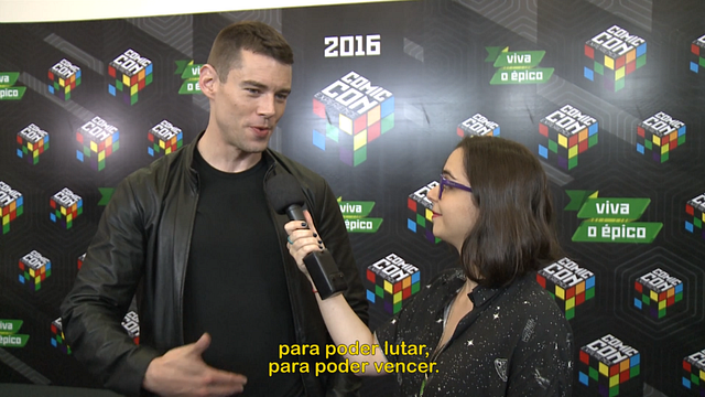 Sense8 2ª Temporada Entrevista Exclusiva com Miguel Ángel Silvestre, Brian J. Smith e Tina Desai