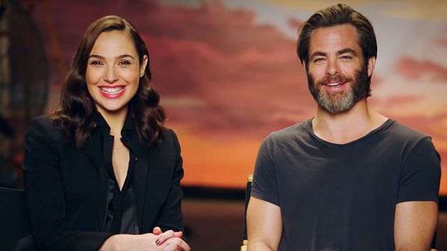 Resultado de imagem para gadot e pine