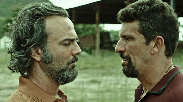 Como É Cruel Viver Assim Trailer