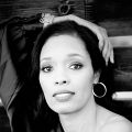 Foto Tembi Locke