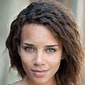 Foto Hannah John-Kamen