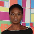 Foto Adina Porter