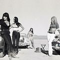 Foto Tura Satana