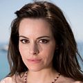 Foto Emily Hampshire