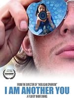 Pôster de I Am Another You