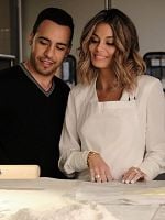 imagem de The Baker and The Beauty (2020)