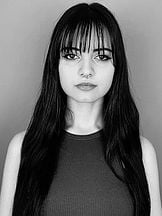 foto de Mackenzie Mills