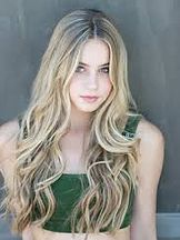 foto de Alexa Blair Robertson