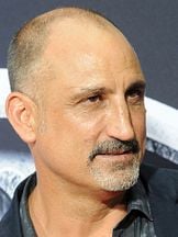 foto de Michael Papajohn