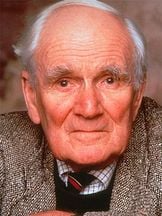 foto de Desmond Llewelyn