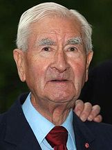 foto de Bill Pertwee