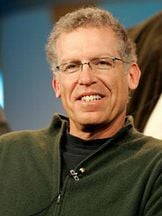 foto de Carlton Cuse