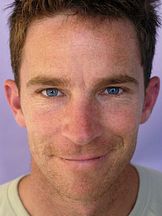 foto de Brett Stewart