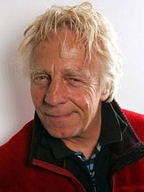 foto de L.M. Kit Carson