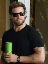 foto de Jeremy St. James